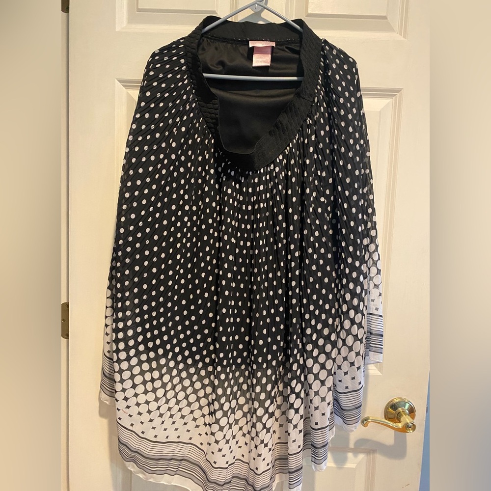 Metrowear Pleated Polka Dot Black White Skirt - XLarge